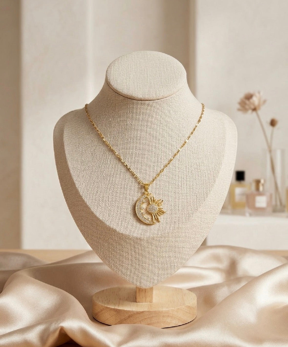Crescent & Sun zircon Necklace