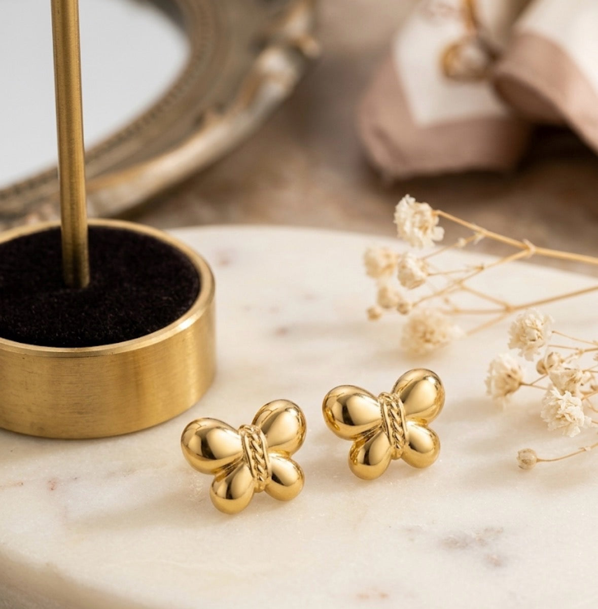 Bow Earrings