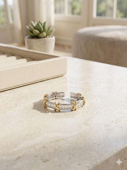 Cross Strus Zircon Ring (free size)