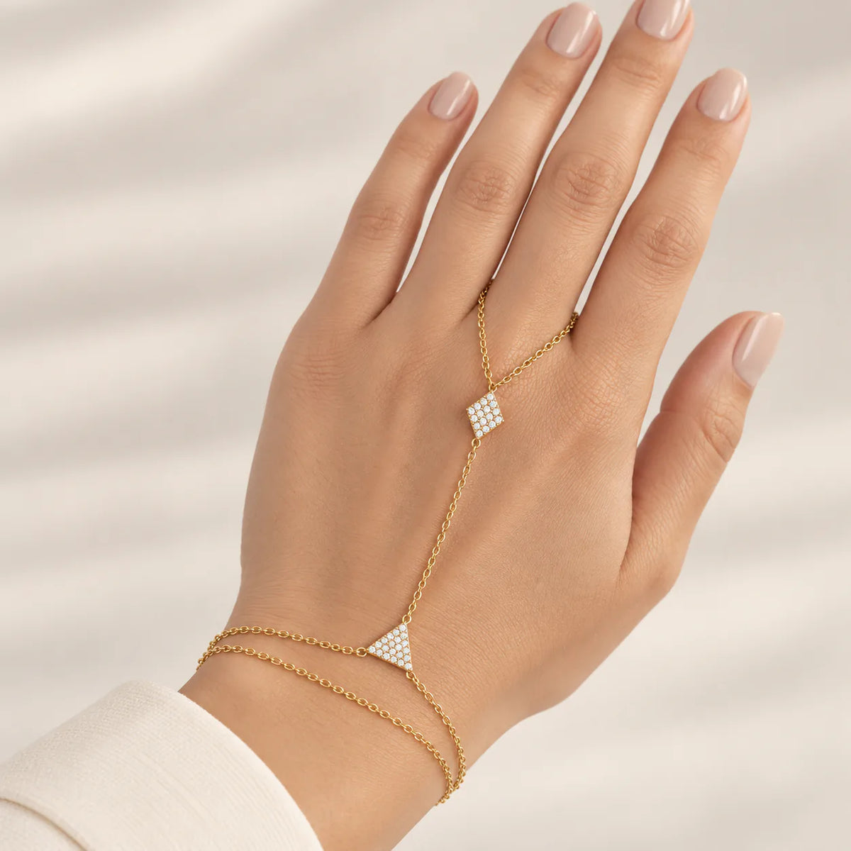 Rhombus & Triangle Palm Piece Hand Chain - on model