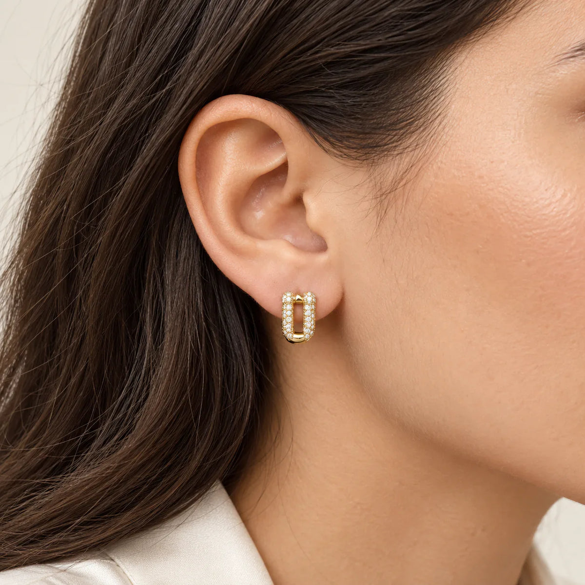 Tifeny Earrings - on model