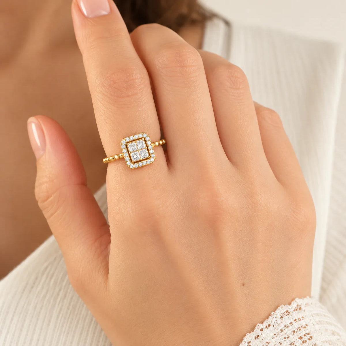 Lazordy Bubble Ring (free size) - on model